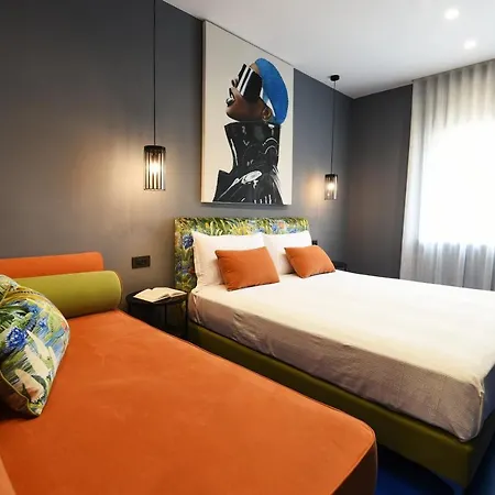 Deluxe Guest house *