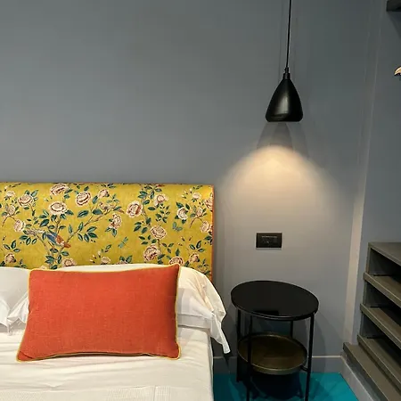 Deluxe Casa de hóspedes 4*