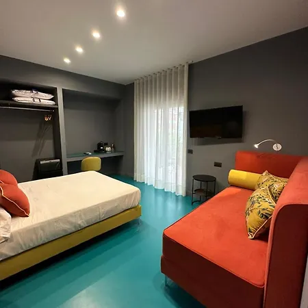 Deluxe Guest house