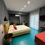 Konukevi Deluxe 4*